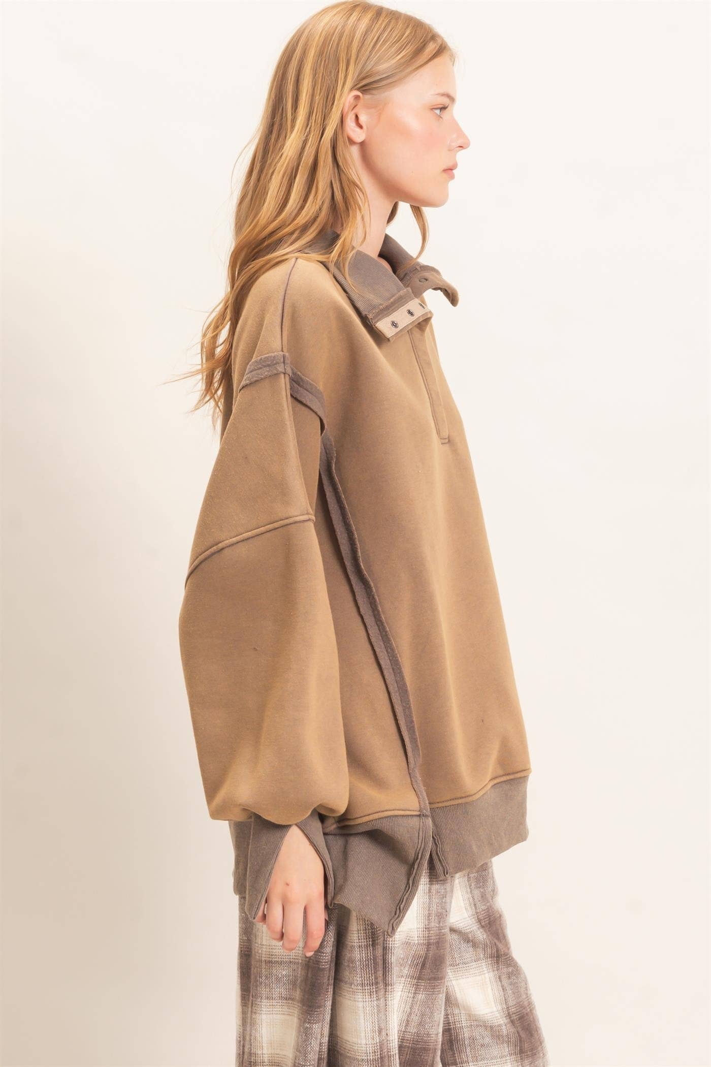 Mineral Wash Snap Collar Pullover