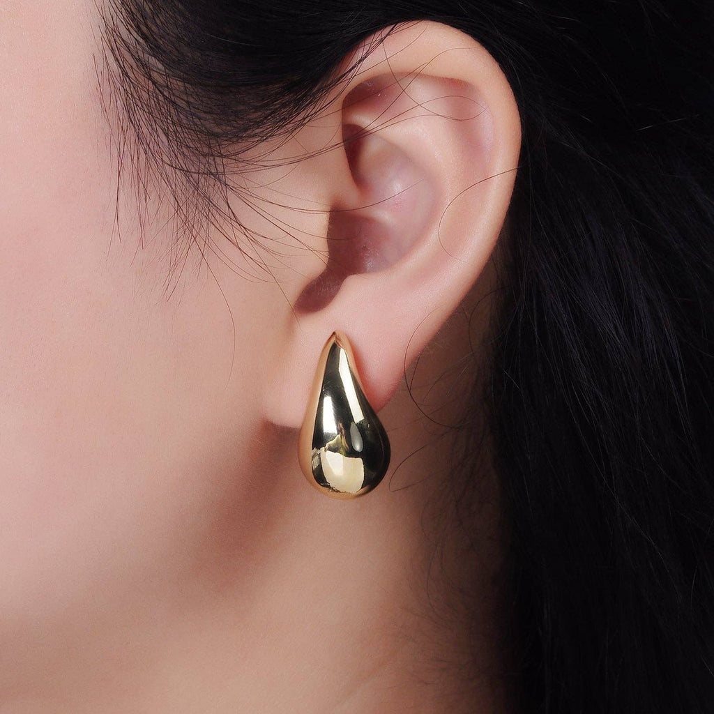 14K Gold Chunky Modern Teardrop