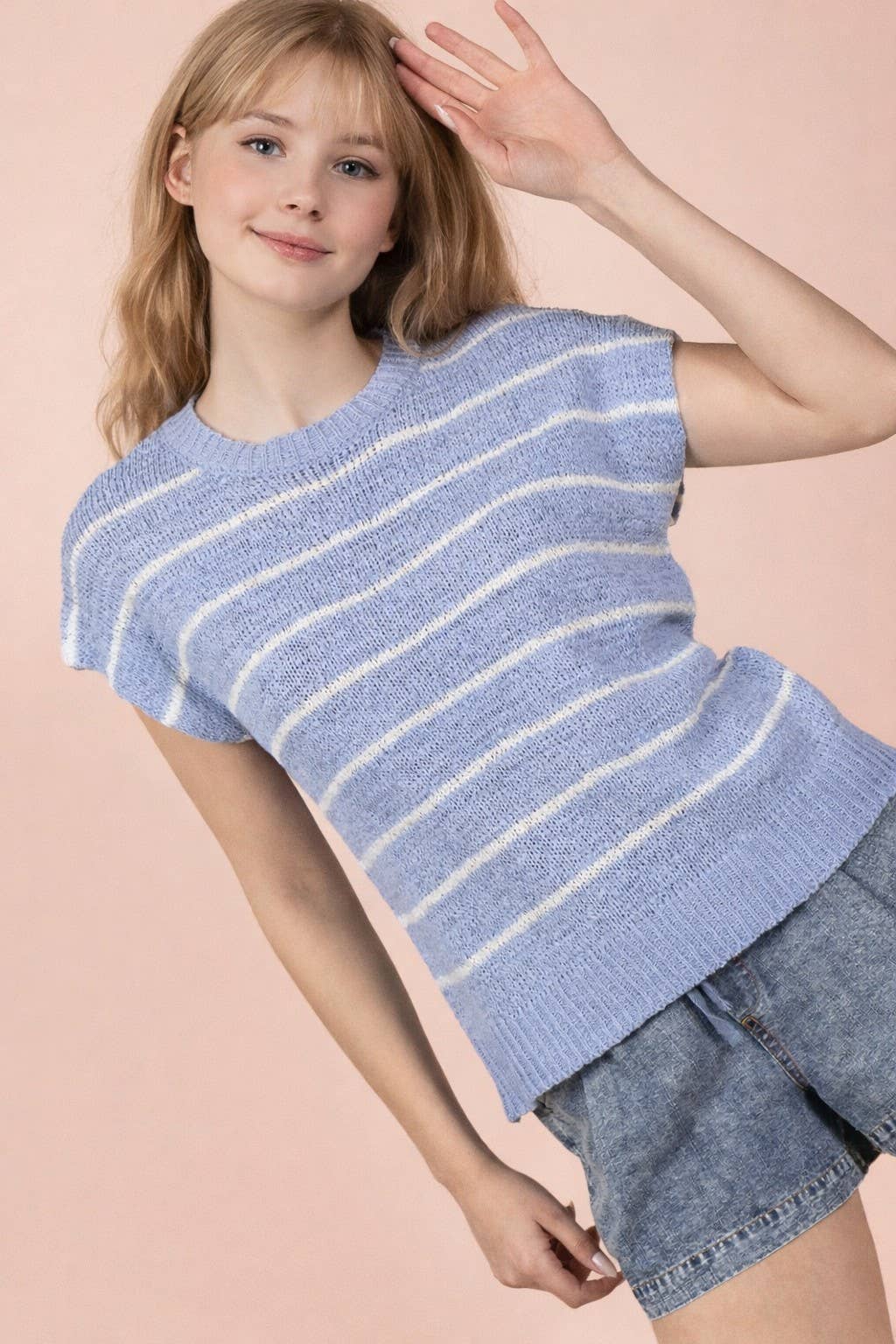 12W3319N-Striped Knit Sweater Vest Top