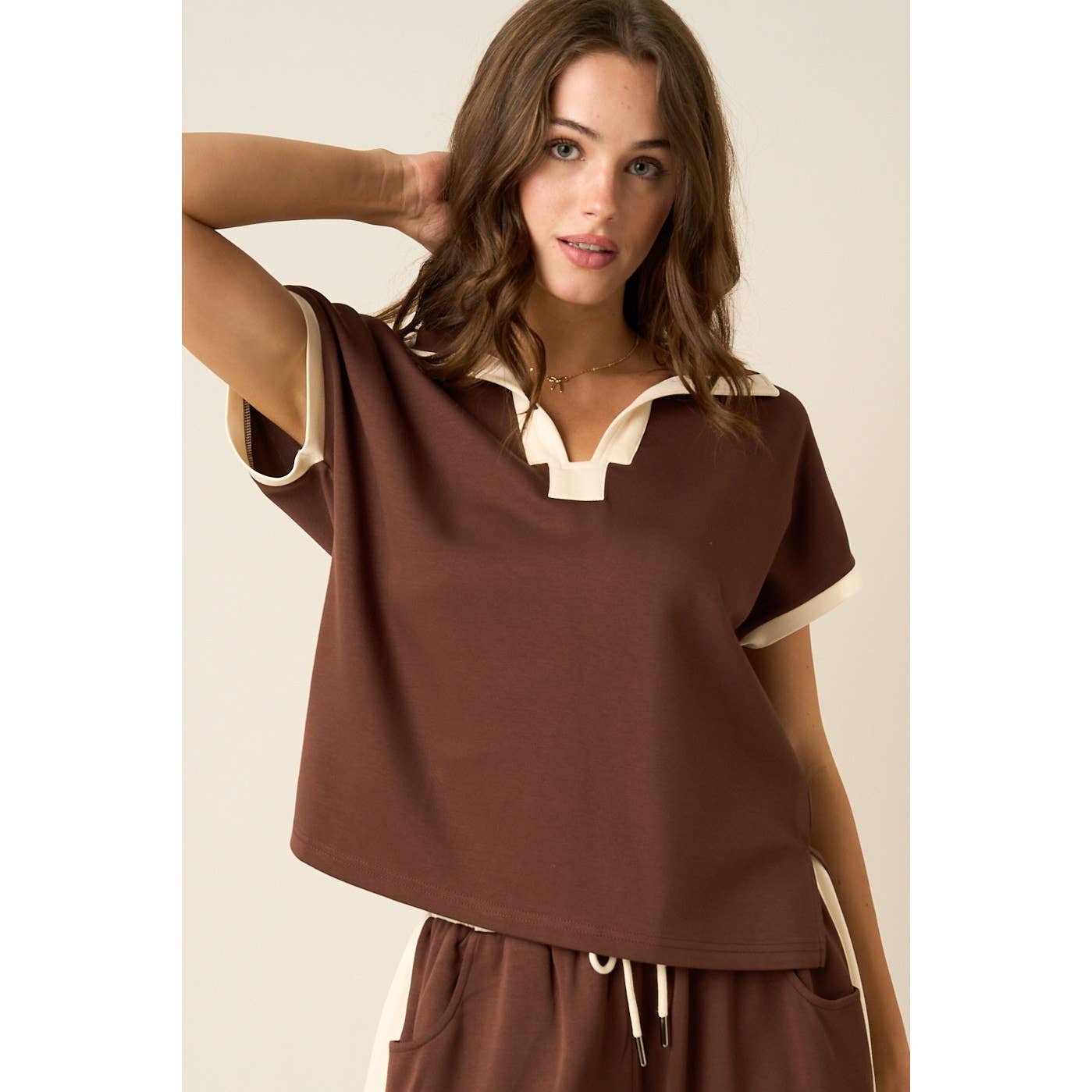 CLOUD KNIT CONTRAST STRIPE POLO SHORT SLEEVE TOP