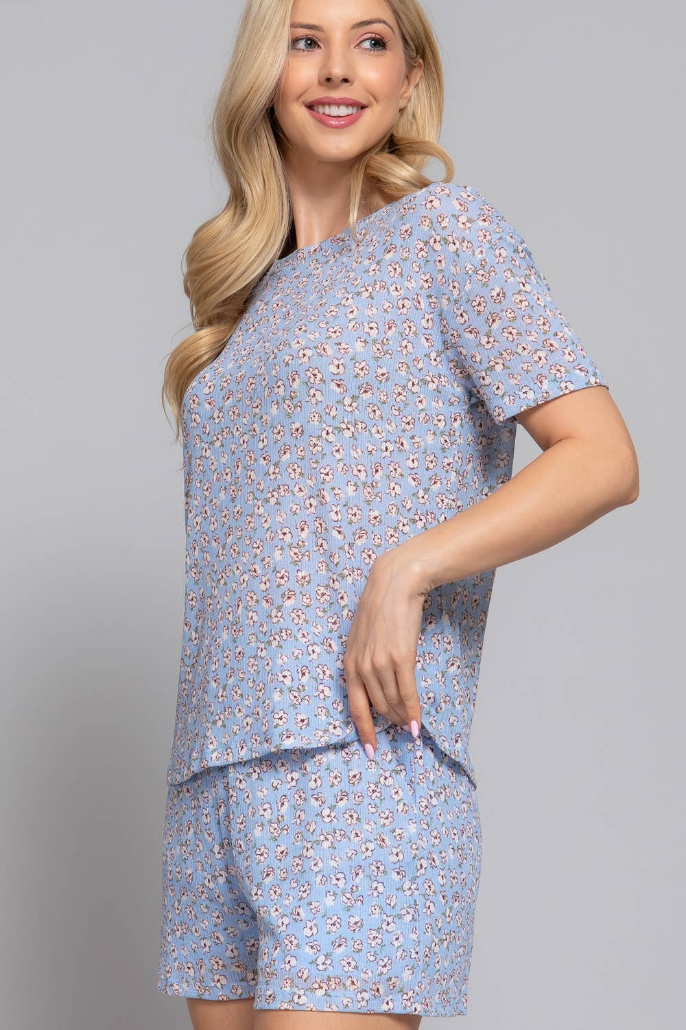 Short Sleeve Round Neck Floral Print Knit Top & Shorts Set