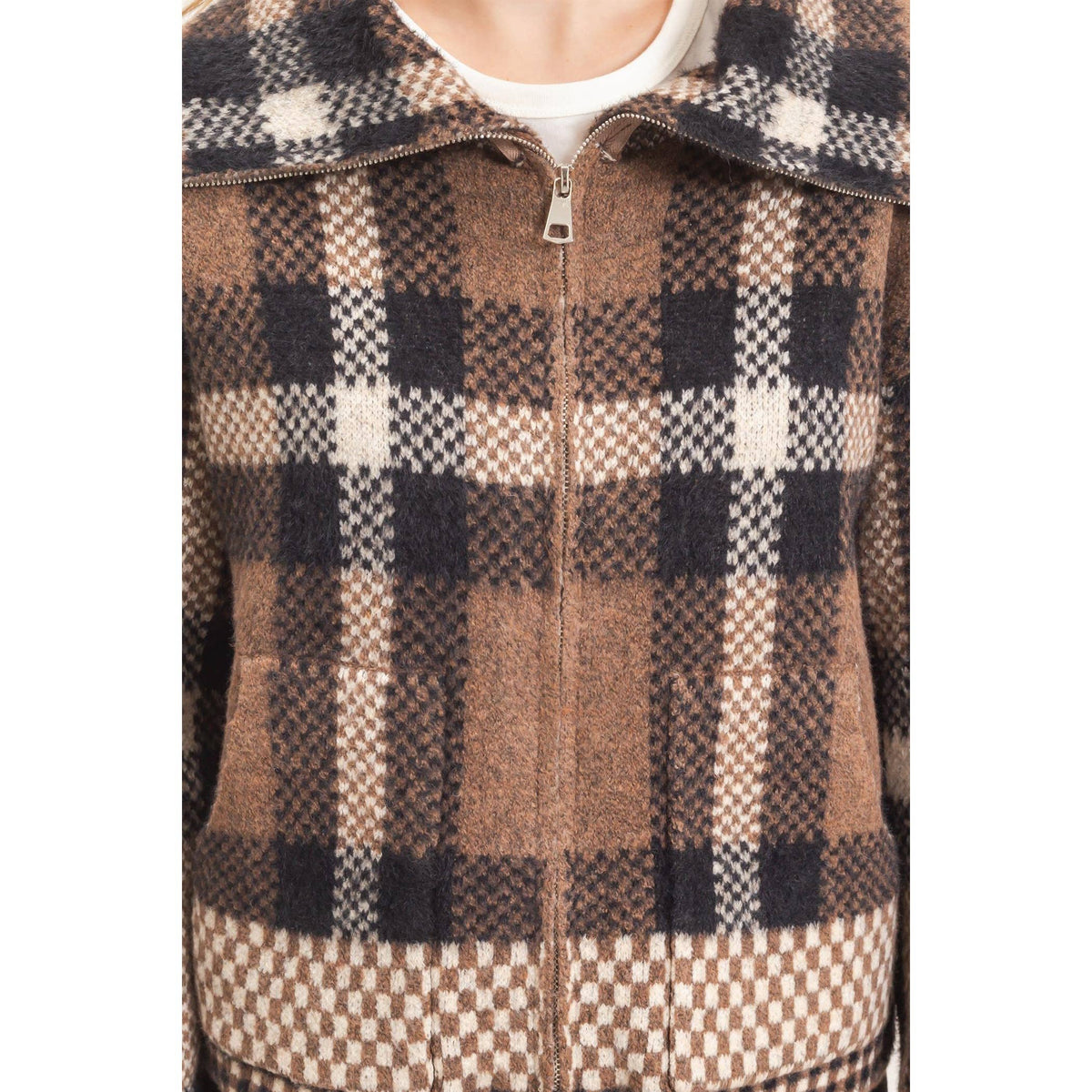 Wide Collar Plaid Zip-Up Sweater