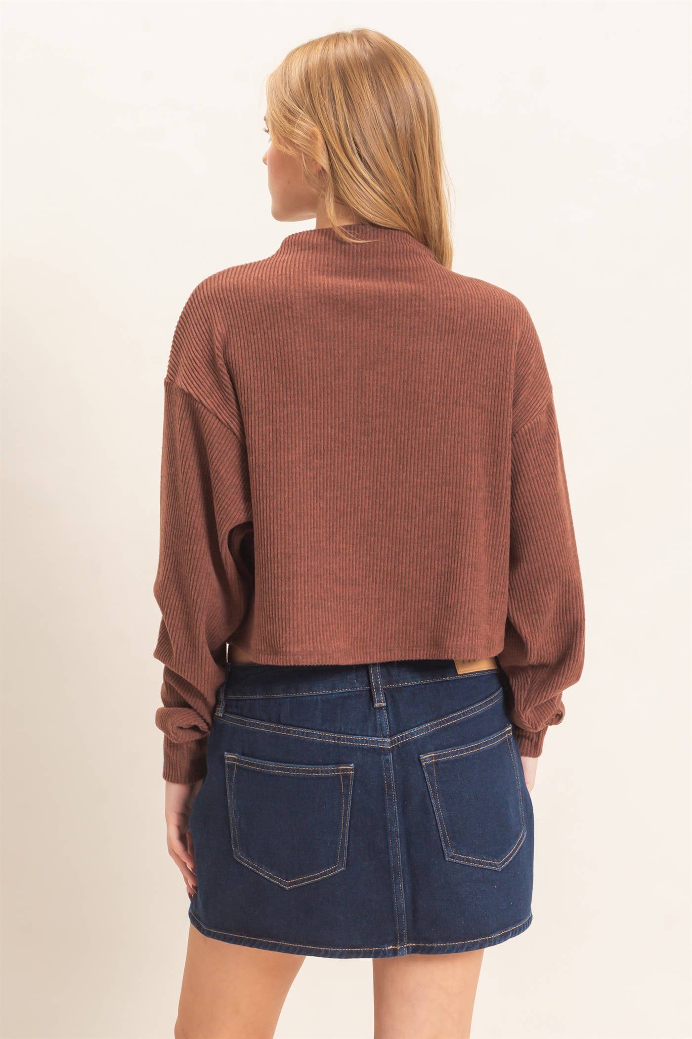 Ribbed Mock Neck Top